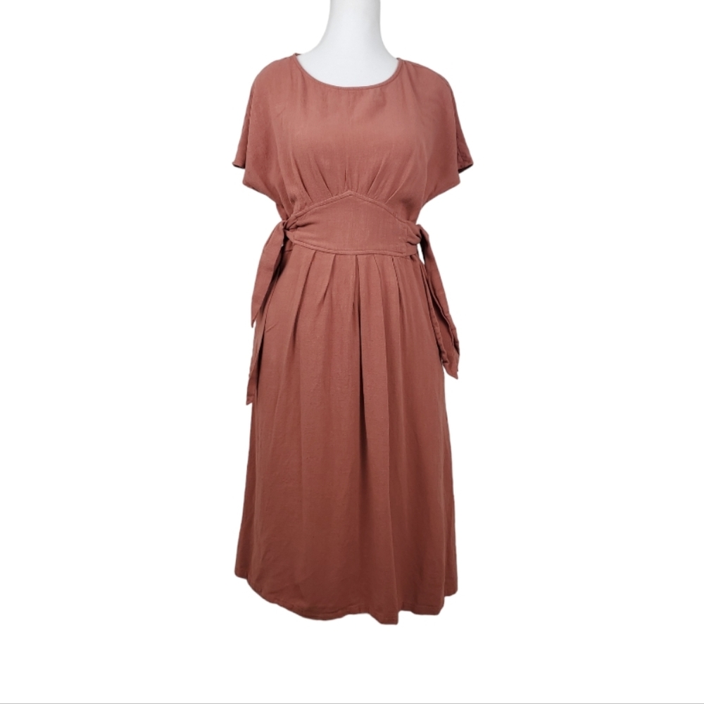 Orange Creek midi pleated dress with pockets. Size S. Color orange